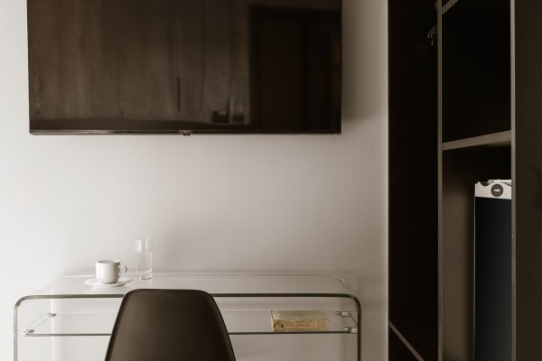 King Room with Balcony gallery image 4